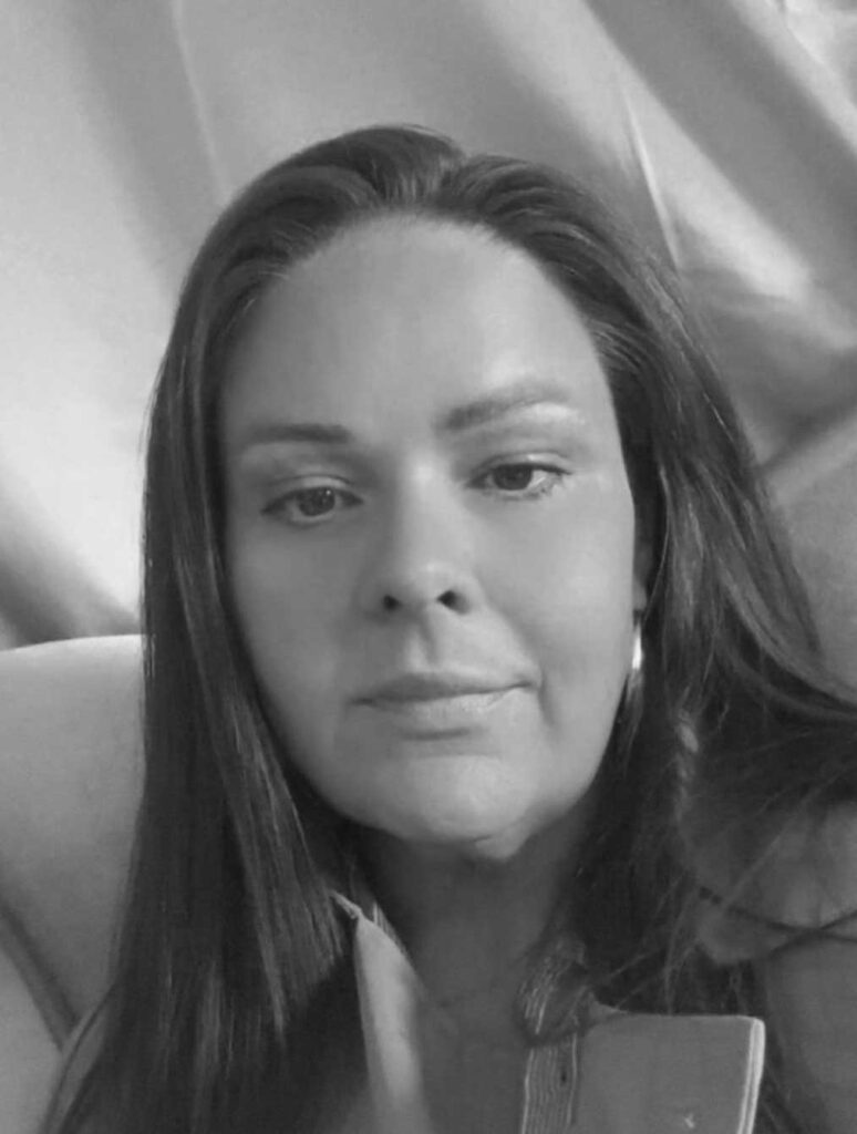 Michele The newst memebr of the team tutoring DIY classes